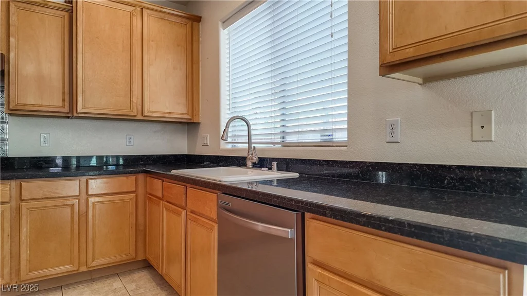 8365 Cupertino Heights, Las Vegas, NV 89178