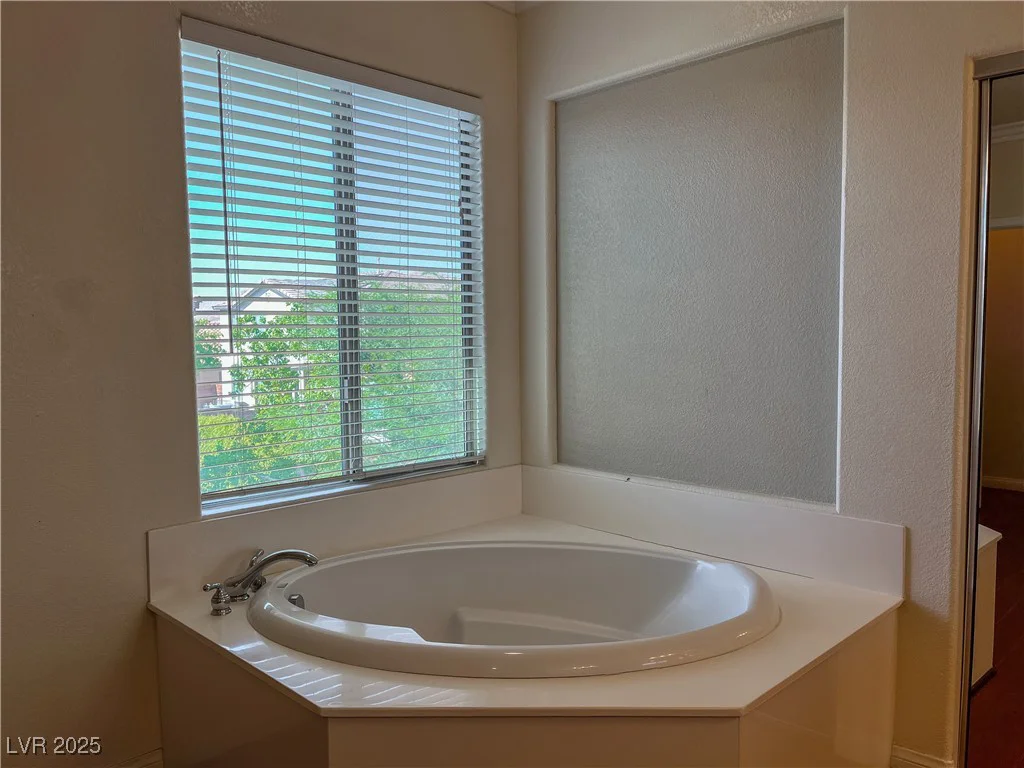 8365 Cupertino Heights, Las Vegas, NV 89178
