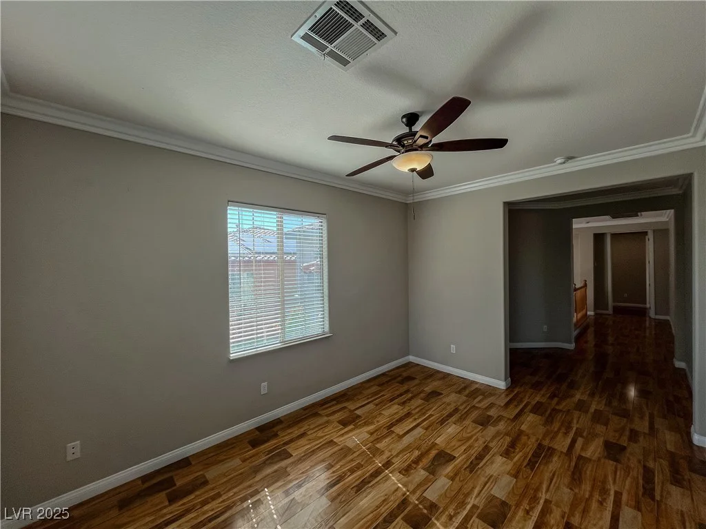 8365 Cupertino Heights, Las Vegas, NV 89178