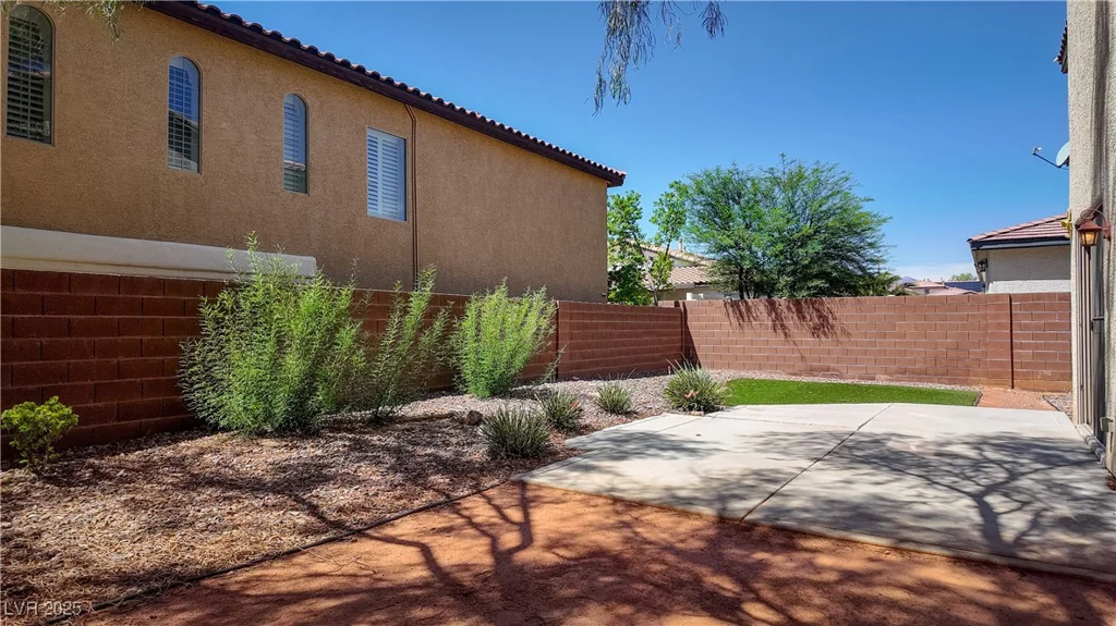 8365 Cupertino Heights, Las Vegas, NV 89178