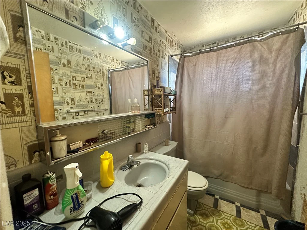 3505 Bonanza, Las Vegas, NV 89107