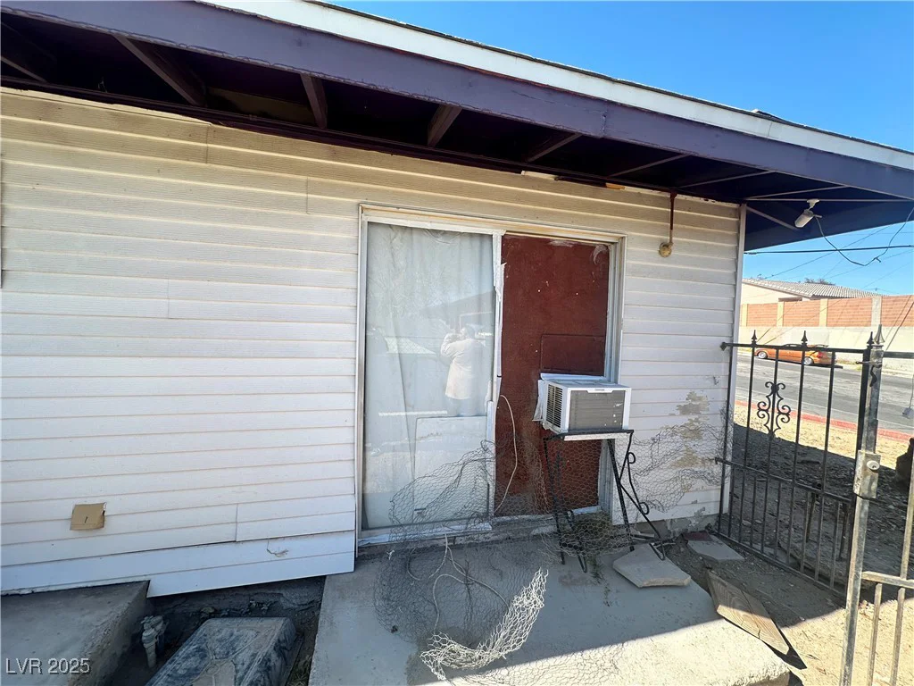 3505 Bonanza, Las Vegas, NV 89107