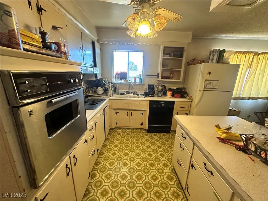 3505 Bonanza, Las Vegas, NV 89107