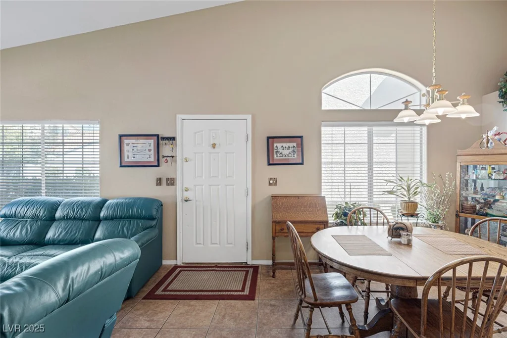 5268 Harvest Breeze, Las Vegas, NV 89118