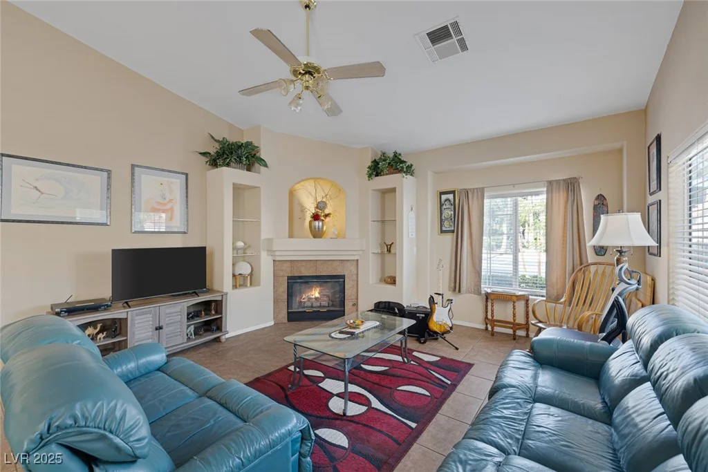 5268 Harvest Breeze, Las Vegas, NV 89118
