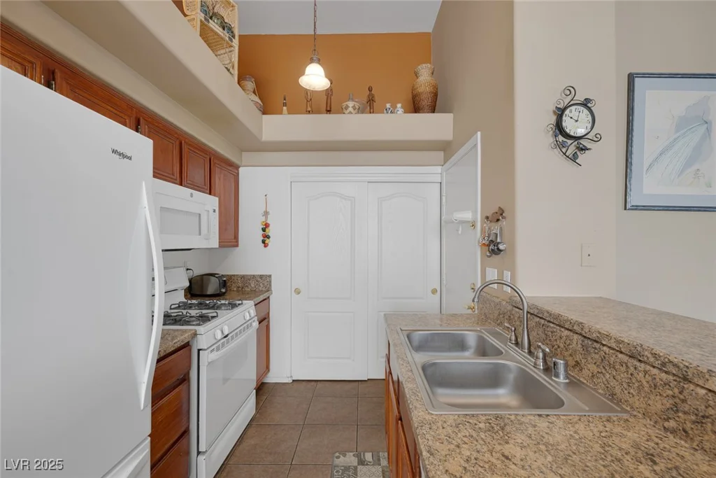 5268 Harvest Breeze, Las Vegas, NV 89118