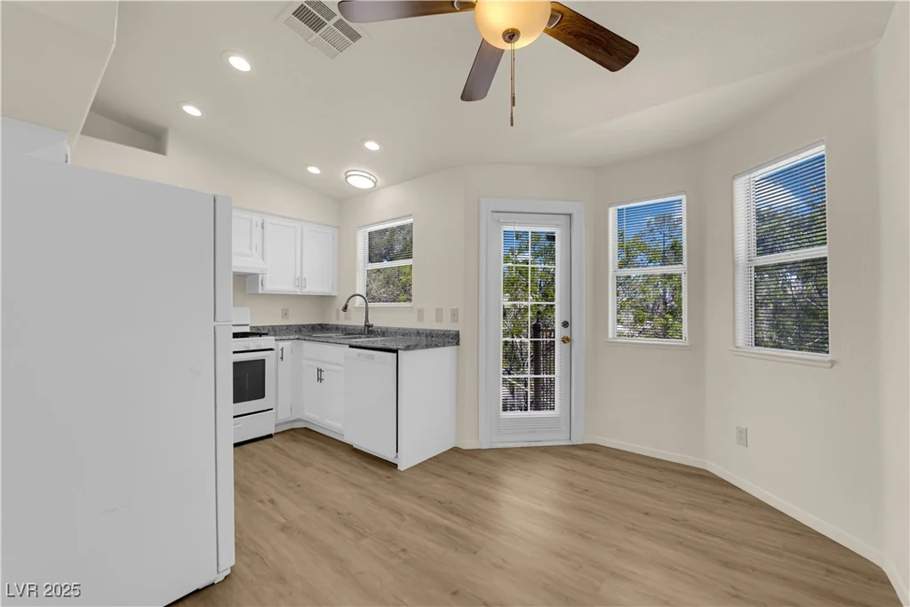 6106 Hillside Bloom, Las Vegas, NV 89130