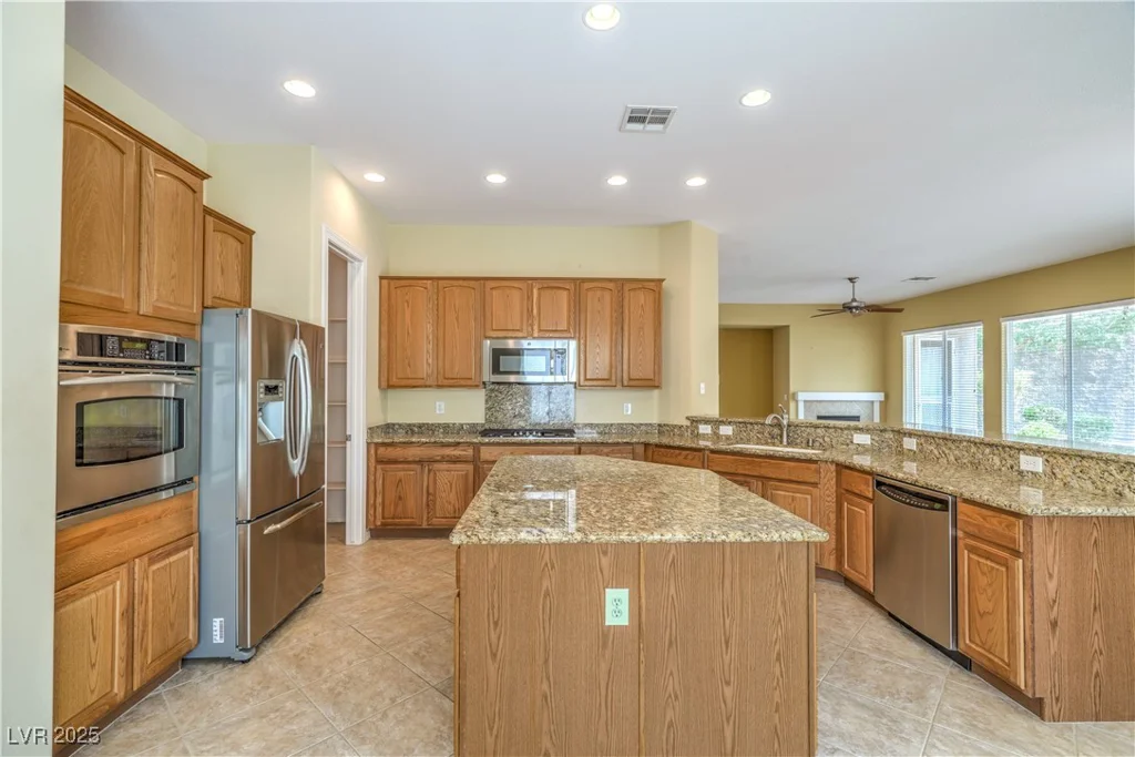 2112 Noah Tyler, Henderson, NV 89052