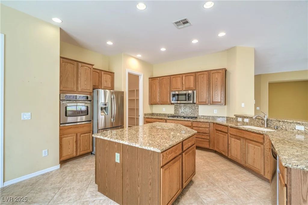 2112 Noah Tyler, Henderson, NV 89052