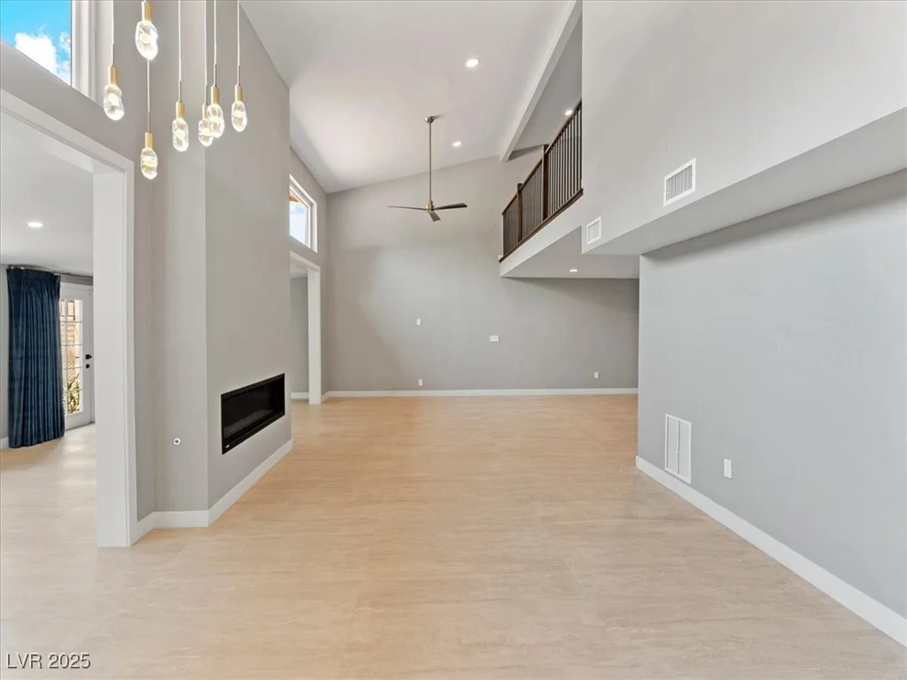 2204 Plaza De La Candela, Las Vegas, NV 89102