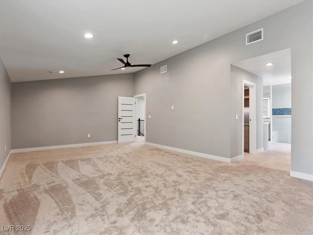 2204 Plaza De La Candela, Las Vegas, NV 89102
