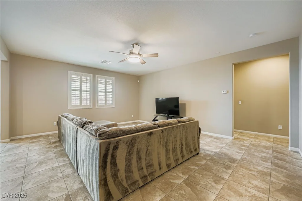 6928 Garrettstone, Las Vegas, NV 89149