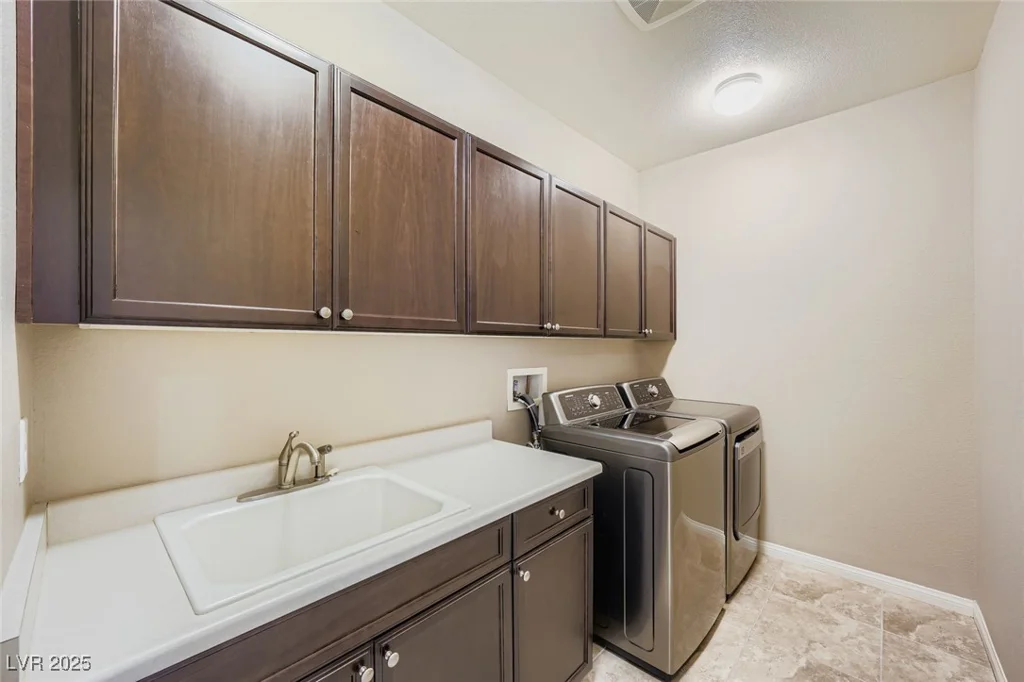 6928 Garrettstone, Las Vegas, NV 89149