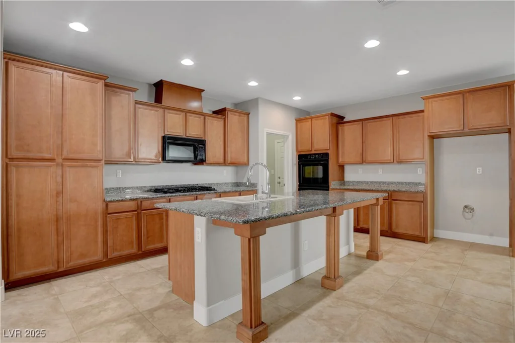 981 Buffalo River, Henderson, NV 89002