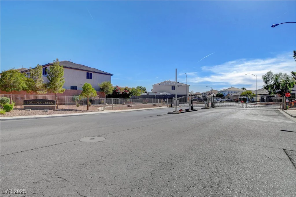 981 Buffalo River, Henderson, NV 89002