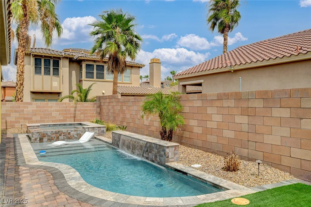 448 Via Palermo, Henderson, NV 89011