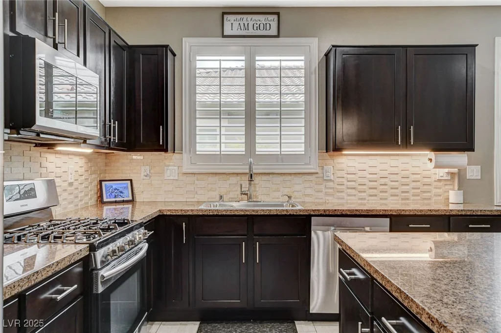 448 Via Palermo, Henderson, NV 89011
