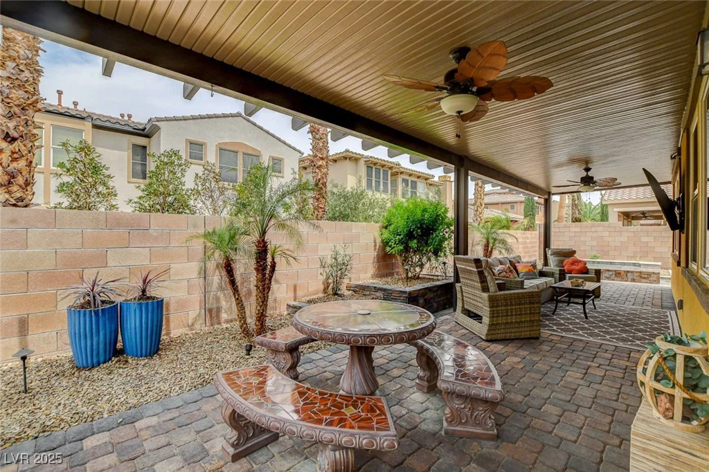 448 Via Palermo, Henderson, NV 89011
