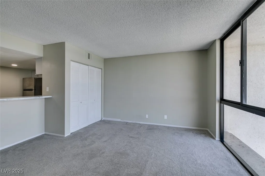3930 University Center, Las Vegas, NV 89119