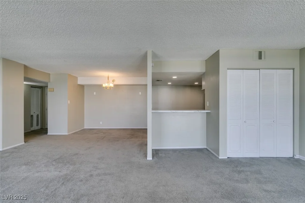 3930 University Center, Las Vegas, NV 89119