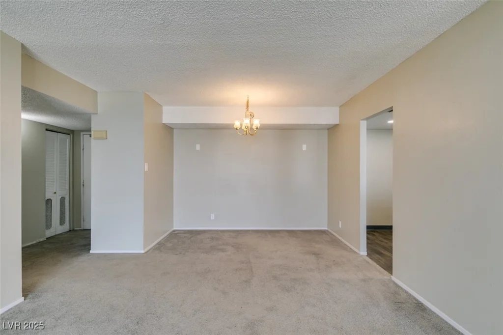 3930 University Center, Las Vegas, NV 89119