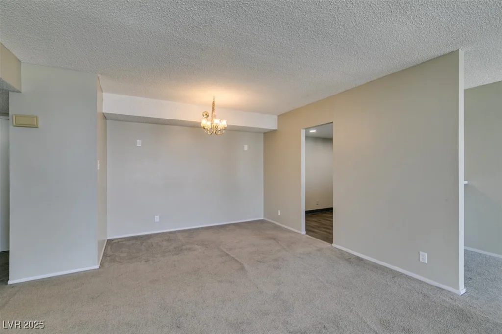 3930 University Center, Las Vegas, NV 89119