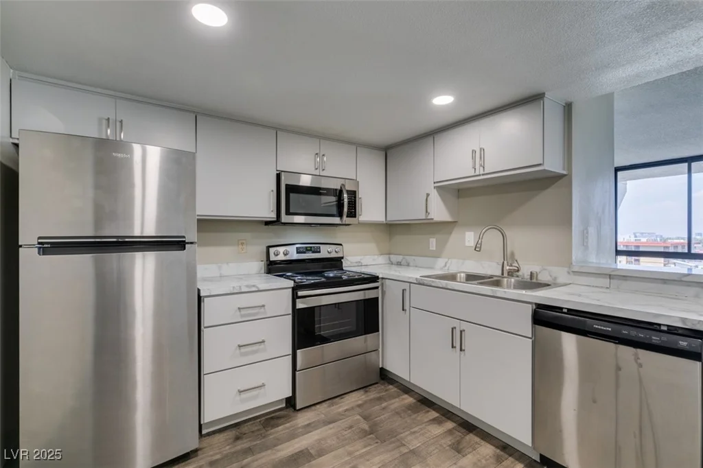 3930 University Center, Las Vegas, NV 89119