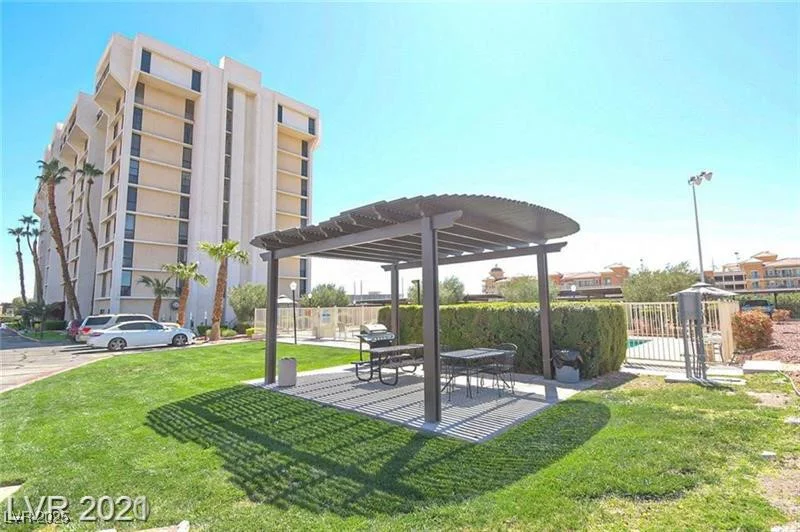 3930 University Center, Las Vegas, NV 89119