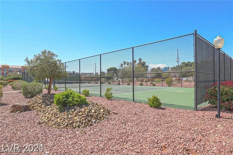 3930 University Center, Las Vegas, NV 89119