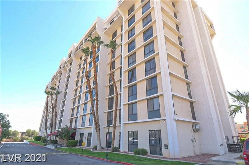 3930 University Center, Las Vegas, NV 89119