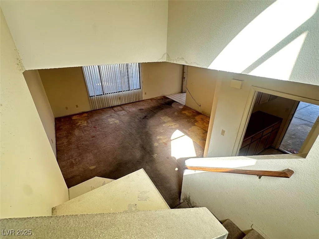 9504 Cliff View, Las Vegas, NV 89117
