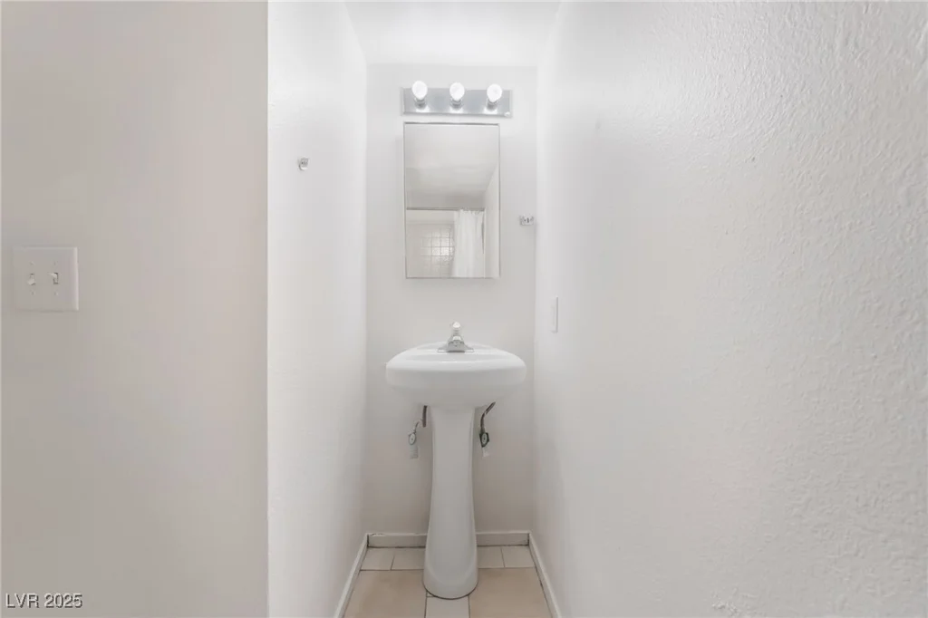2312 Seco Adobe, North Las Vegas, NV 89030