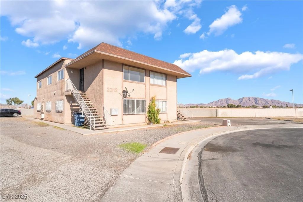 2312 Seco Adobe, North Las Vegas, NV 89030