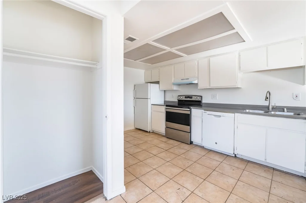 2312 Seco Adobe, North Las Vegas, NV 89030