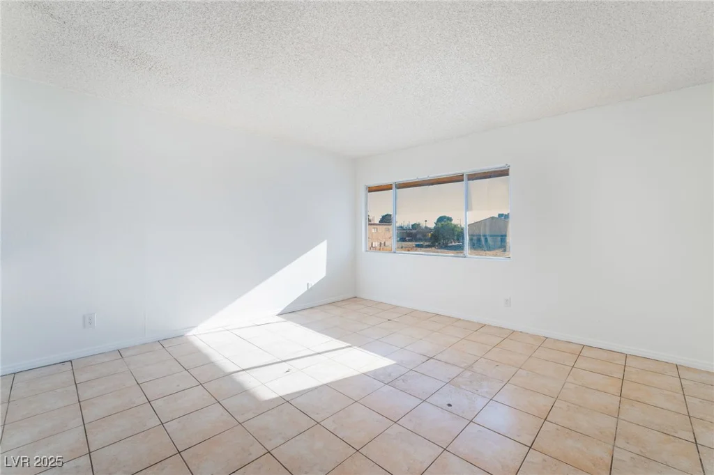 2312 Seco Adobe, North Las Vegas, NV 89030