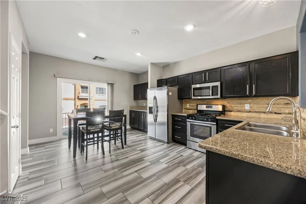 3544 Enchanted Mesa, Las Vegas, NV 89129