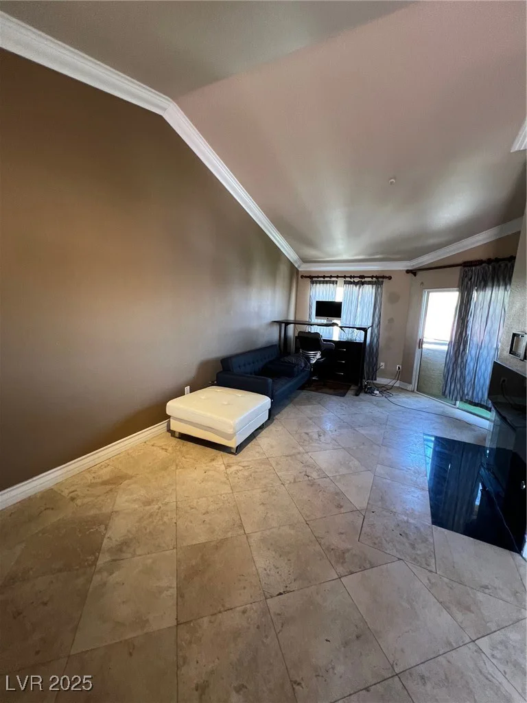 210 Flamingo, Las Vegas, NV 89169