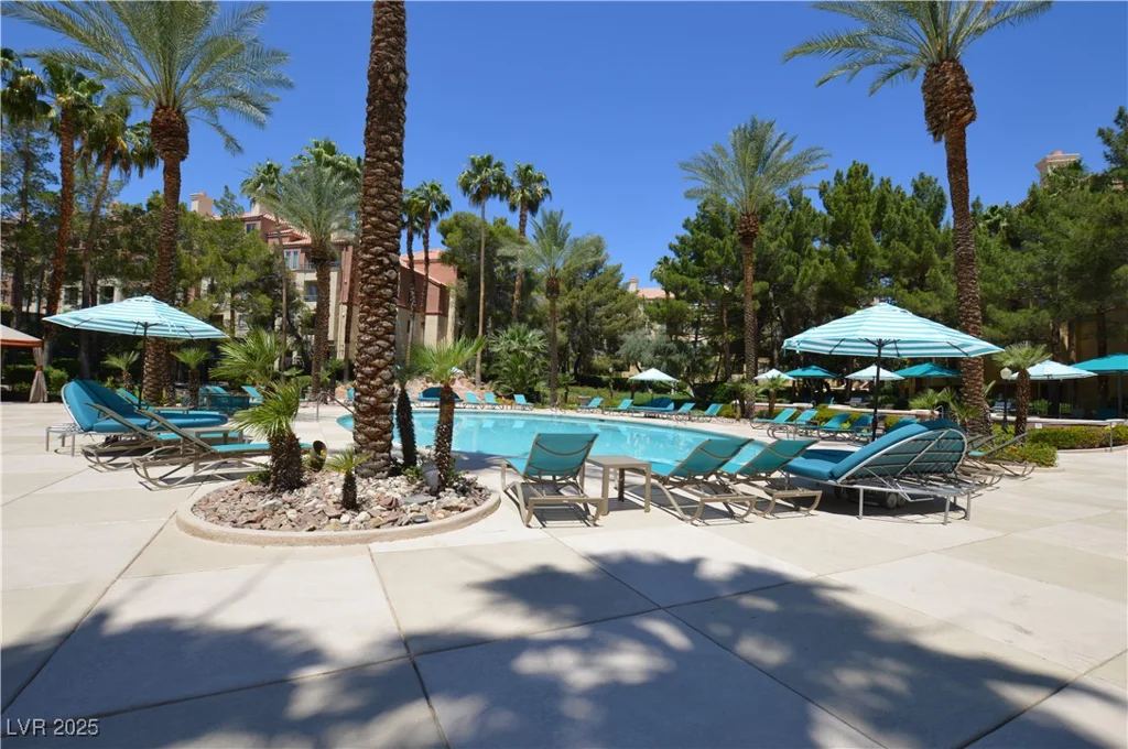 210 Flamingo, Las Vegas, NV 89169