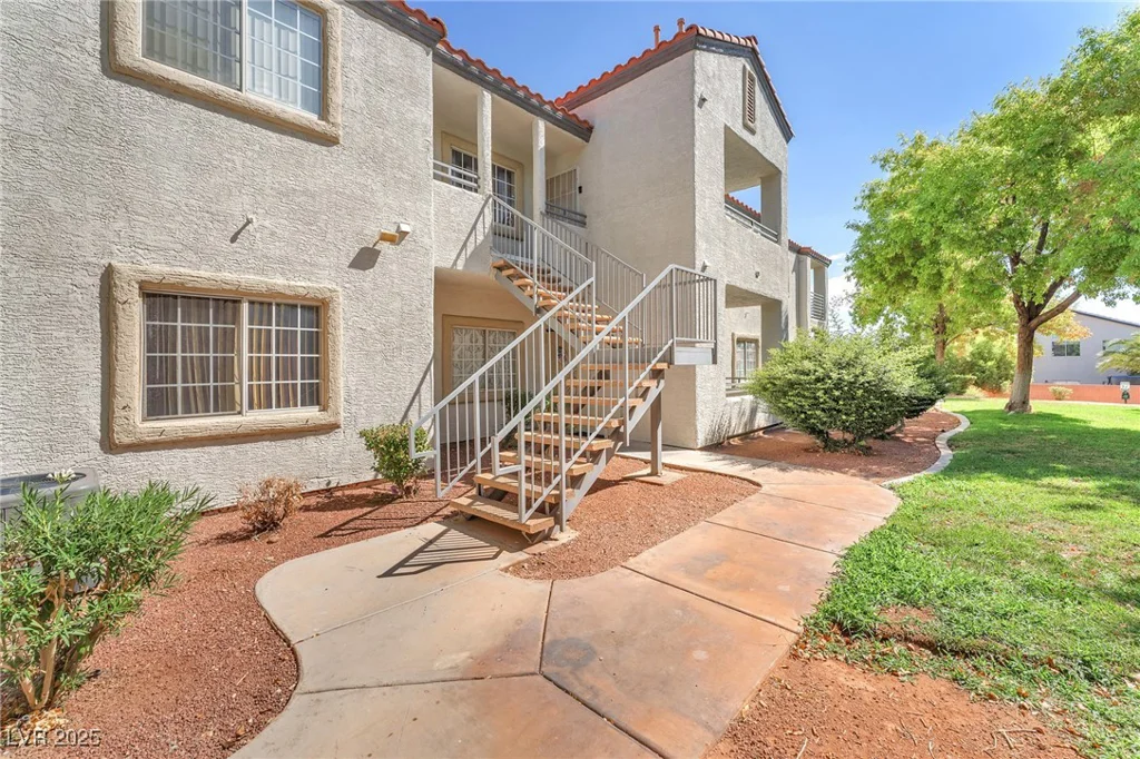 3318 Decatur, Las Vegas, NV 89130