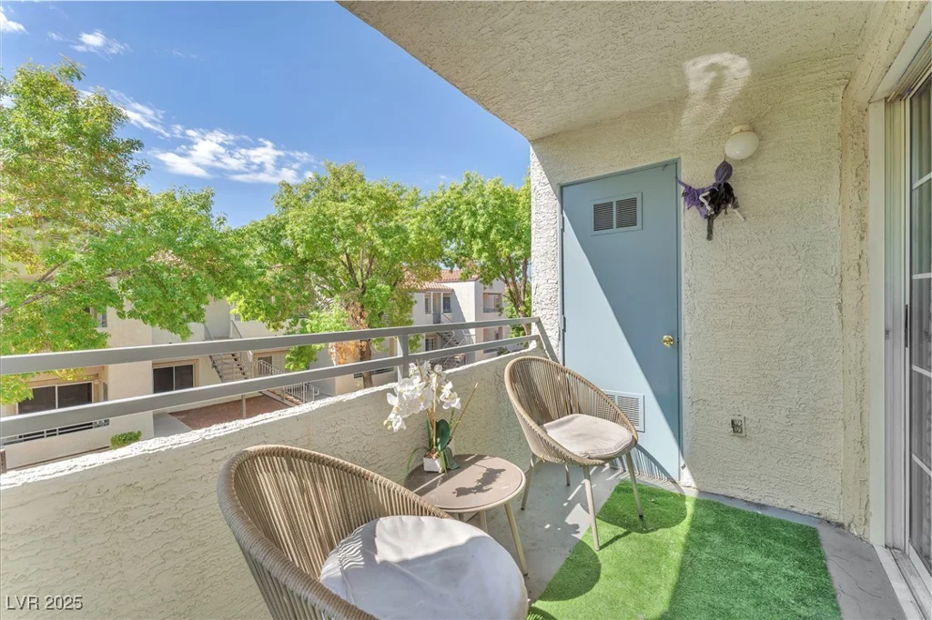 3318 Decatur, Las Vegas, NV 89130
