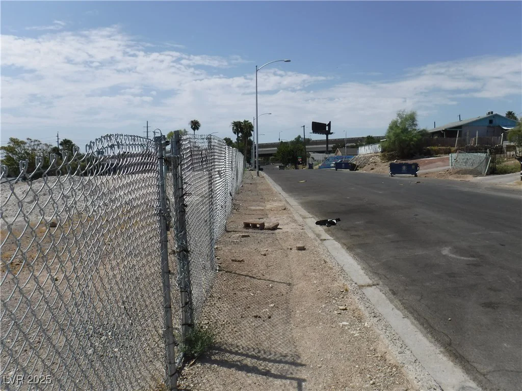 Thirteenth, Las Vegas, NV 89101