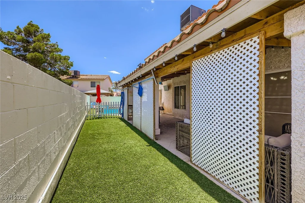 982 Flapjack, Henderson, NV 89014