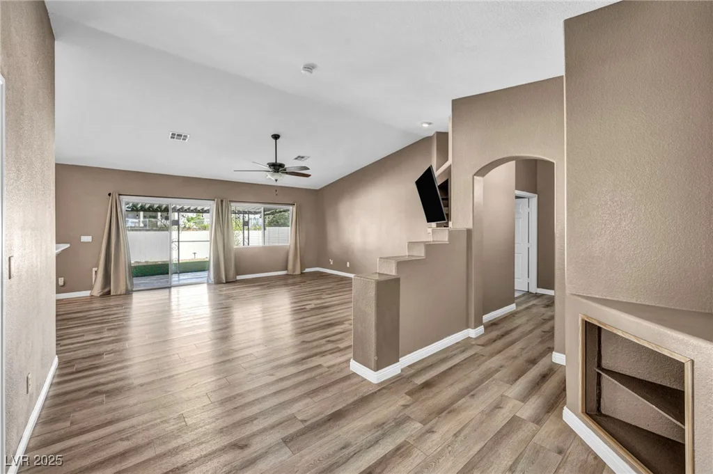 544 Kenerly, Henderson, NV 89015