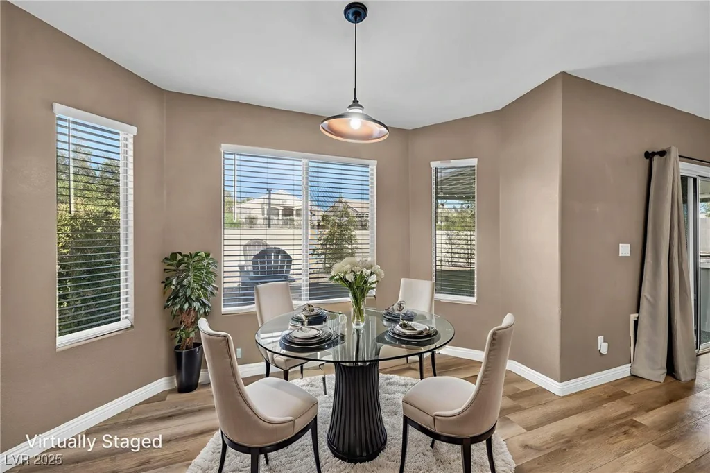 544 Kenerly, Henderson, NV 89015