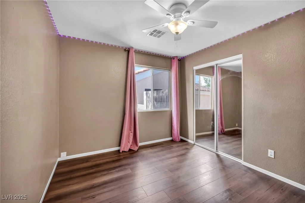 544 Kenerly, Henderson, NV 89015