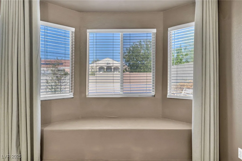 544 Kenerly, Henderson, NV 89015