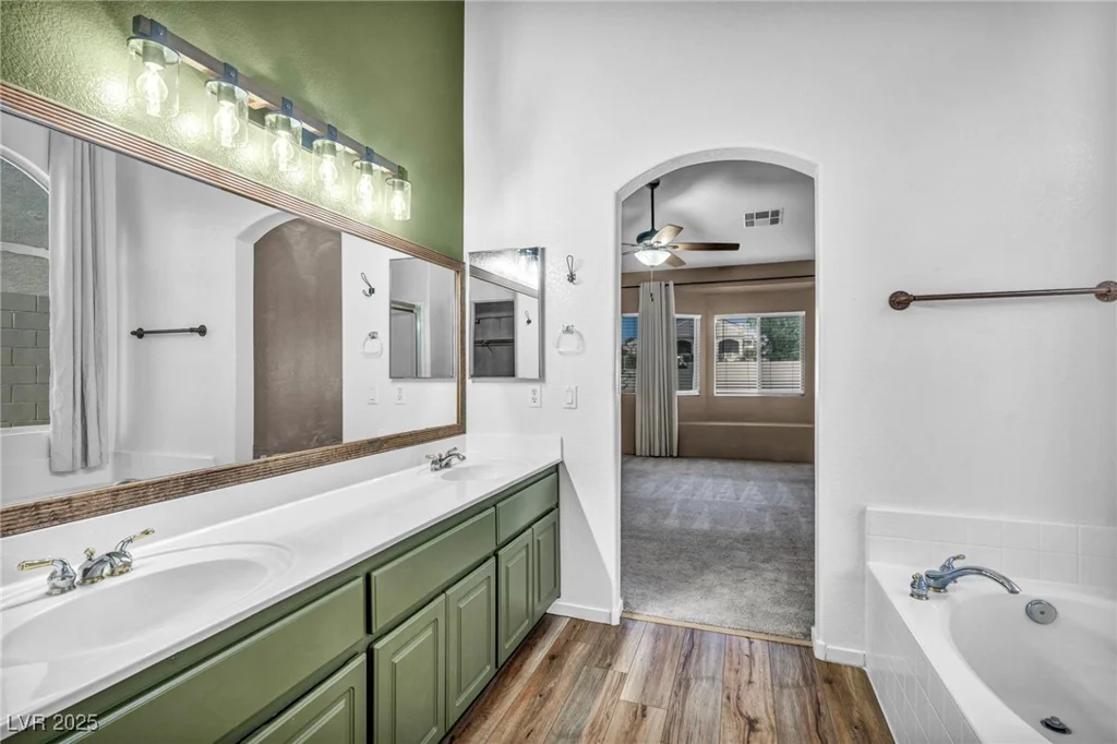 544 Kenerly, Henderson, NV 89015