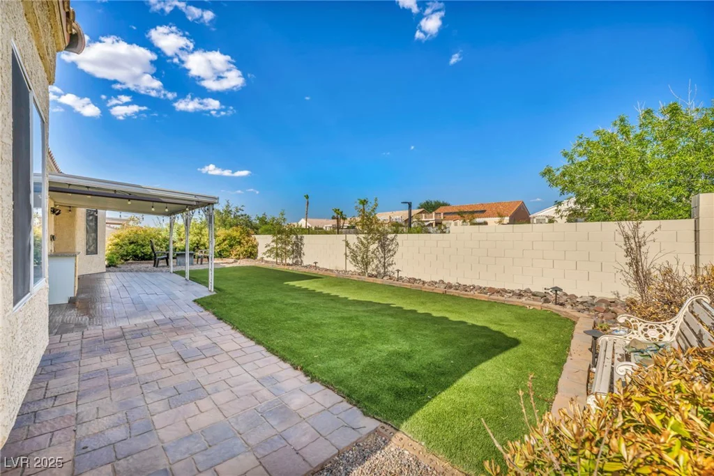 544 Kenerly, Henderson, NV 89015