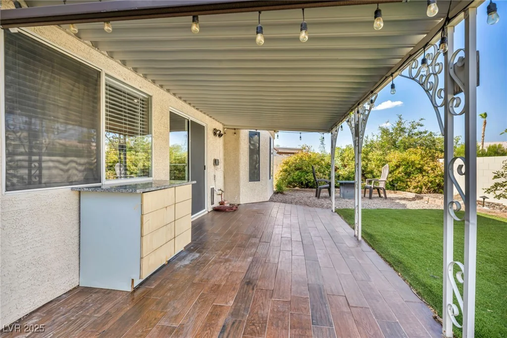 544 Kenerly, Henderson, NV 89015