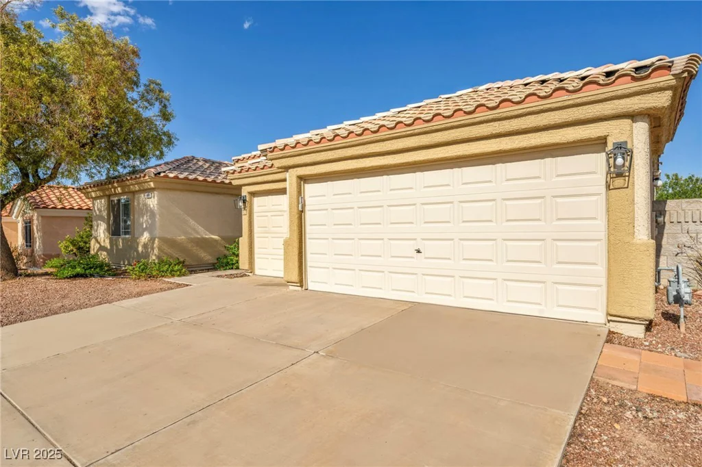 544 Kenerly, Henderson, NV 89015